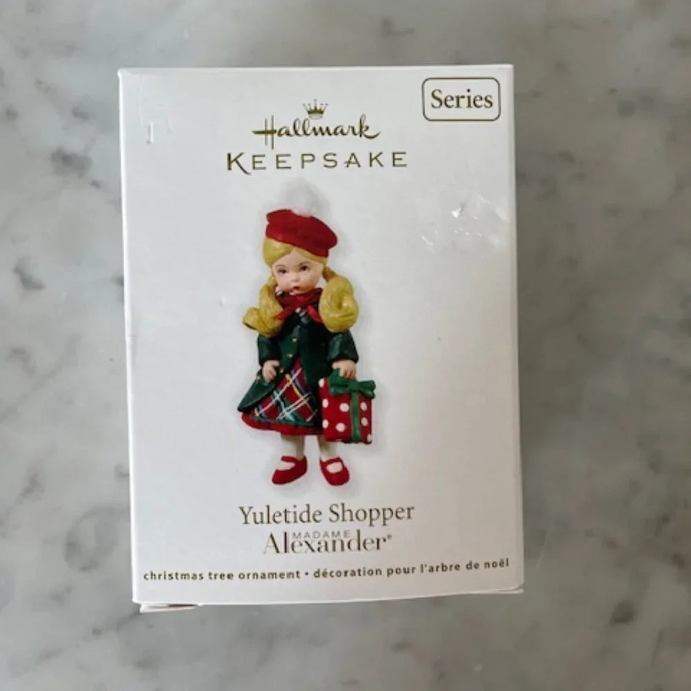 HALLMARK Madame Alexander Yuletide Shopper 2011 Ornament #16 IOB